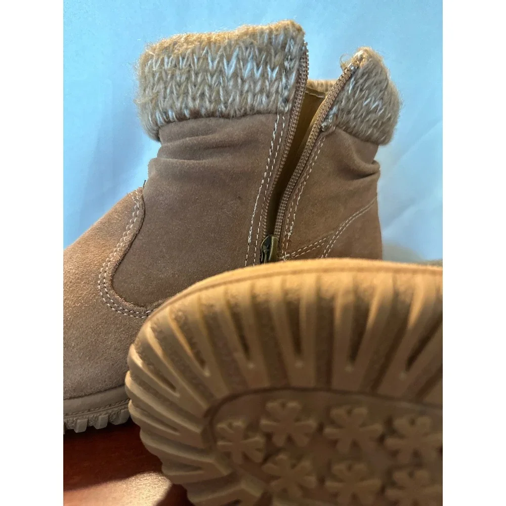 Khombu‎ boots